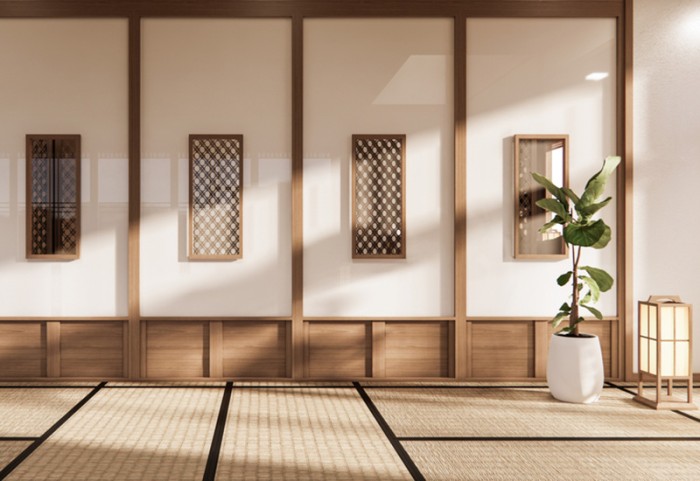 障子、植物、灯りのある和室