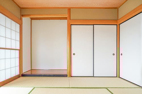 押入れをクローゼットにリフォームしたい！費用や工事内容、注意点を解説