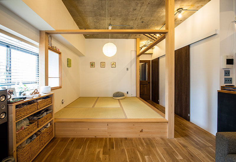 小上がりのあるリビング、和室、子供部屋まで！リビングに和室のような小上がりのあるリノベーション実例