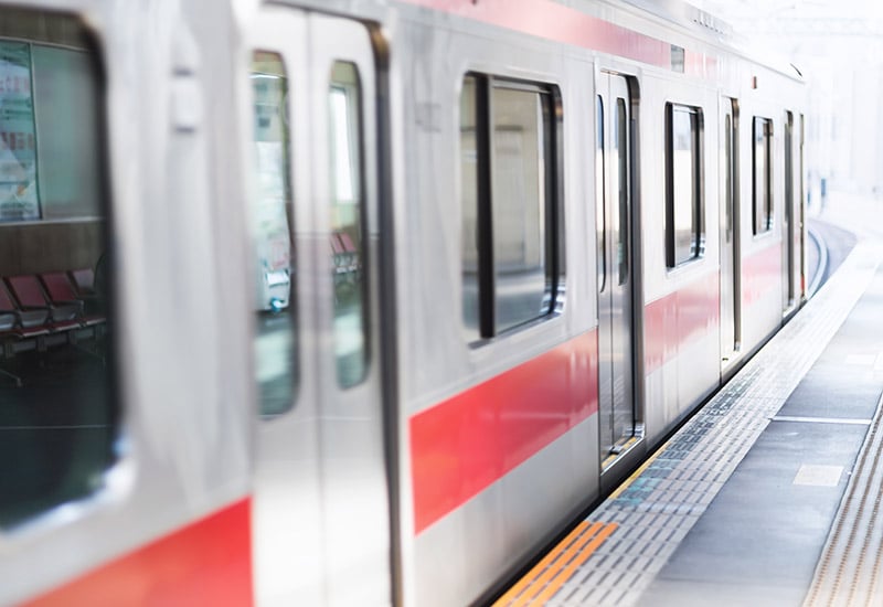 通勤電車のイメージ