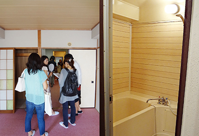 バスツアーで見学した中古マンション1軒目