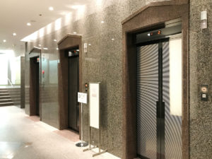 エレベーター