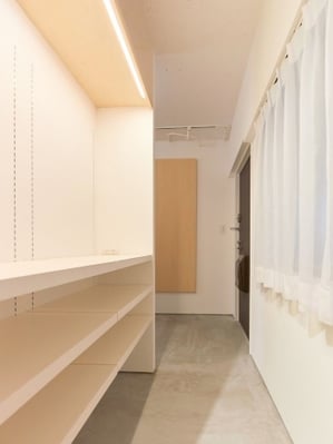コープ野村扇町_玄関 (1)