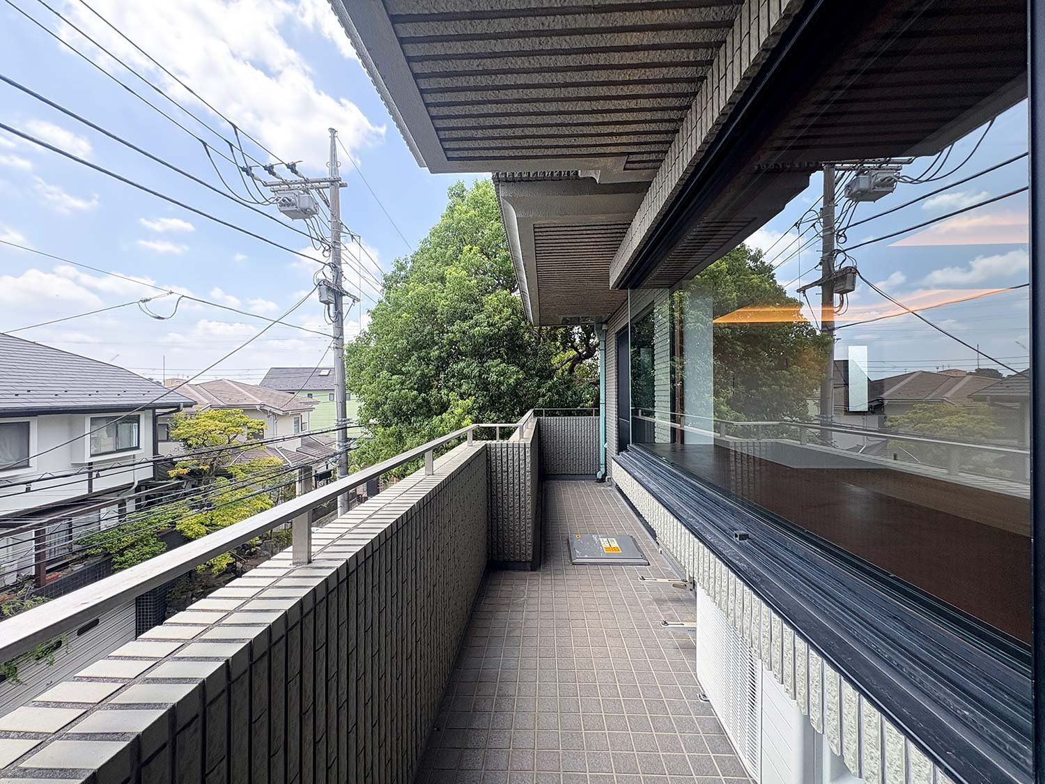 balcony2
