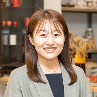 s_staff-2