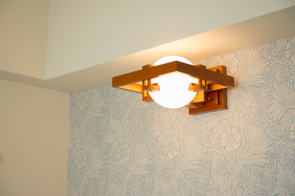 『輸入壁紙』で遊び心を。空間が華やぐ、リノベーションアイデア集