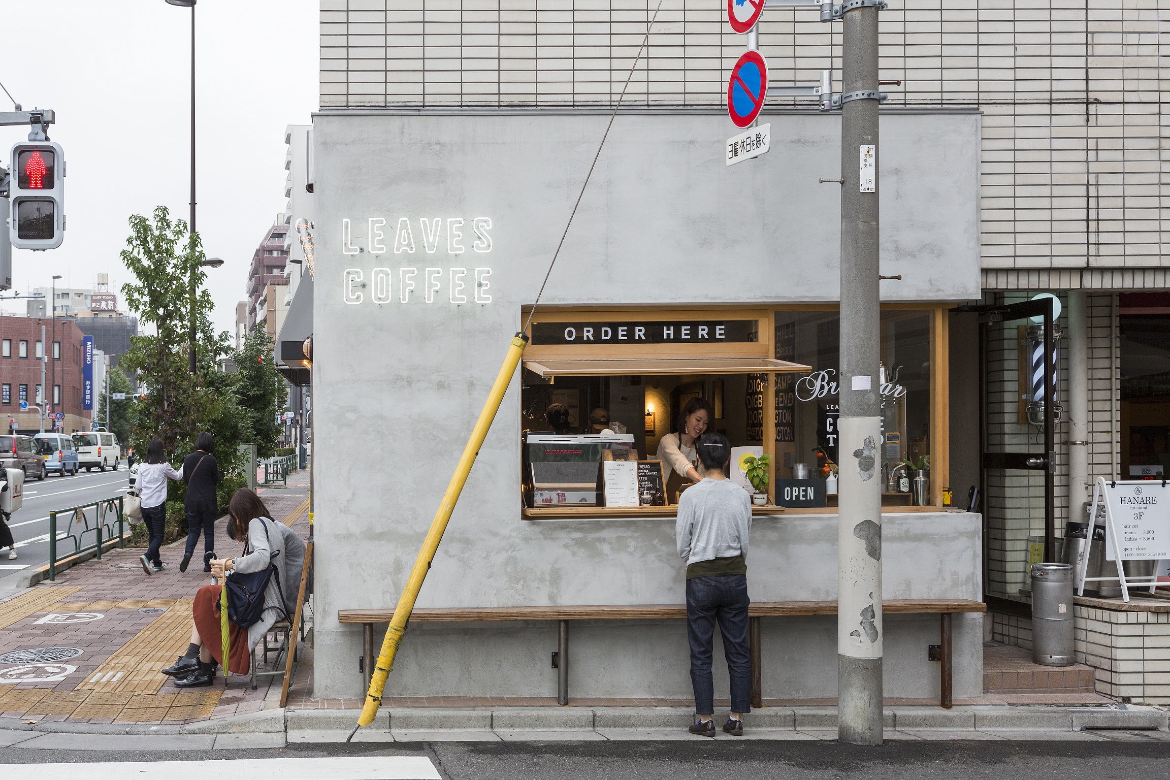 【THE EAST】で至福のひととき。隅田川のほとりで、美味しいランチとコーヒーを。